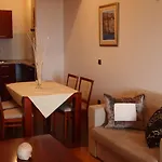 Agava Lägenhet Makarska