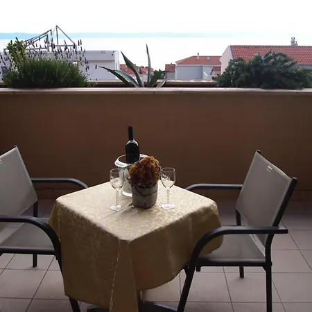 Apartman Agava *
